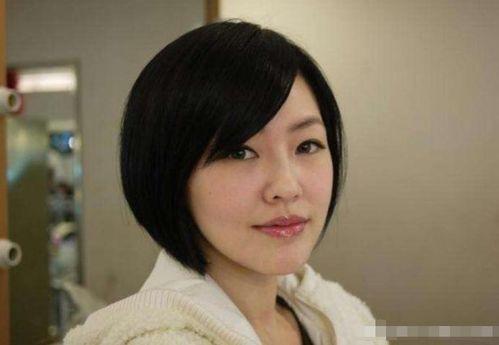 娱乐吃瓜酱被自己蠢哭,一瓜未吃，先被自己蠢哭