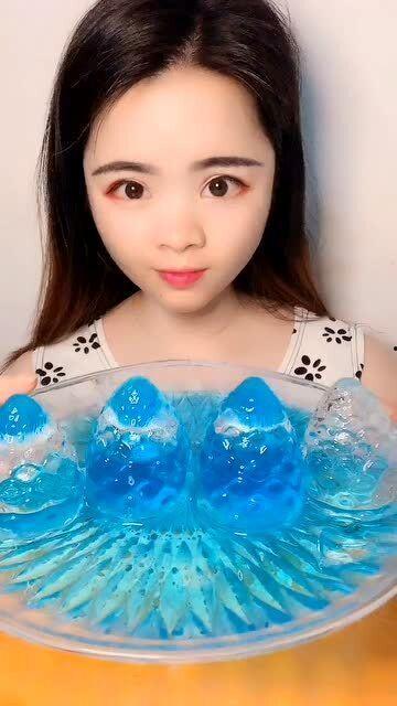 娱乐吃瓜酱冰块