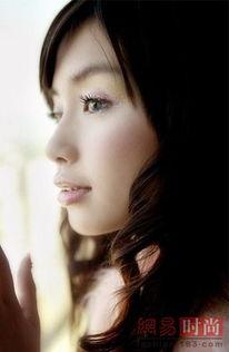 龅牙娱乐吃瓜,揭秘娱乐圈吃瓜背后的真相与笑料